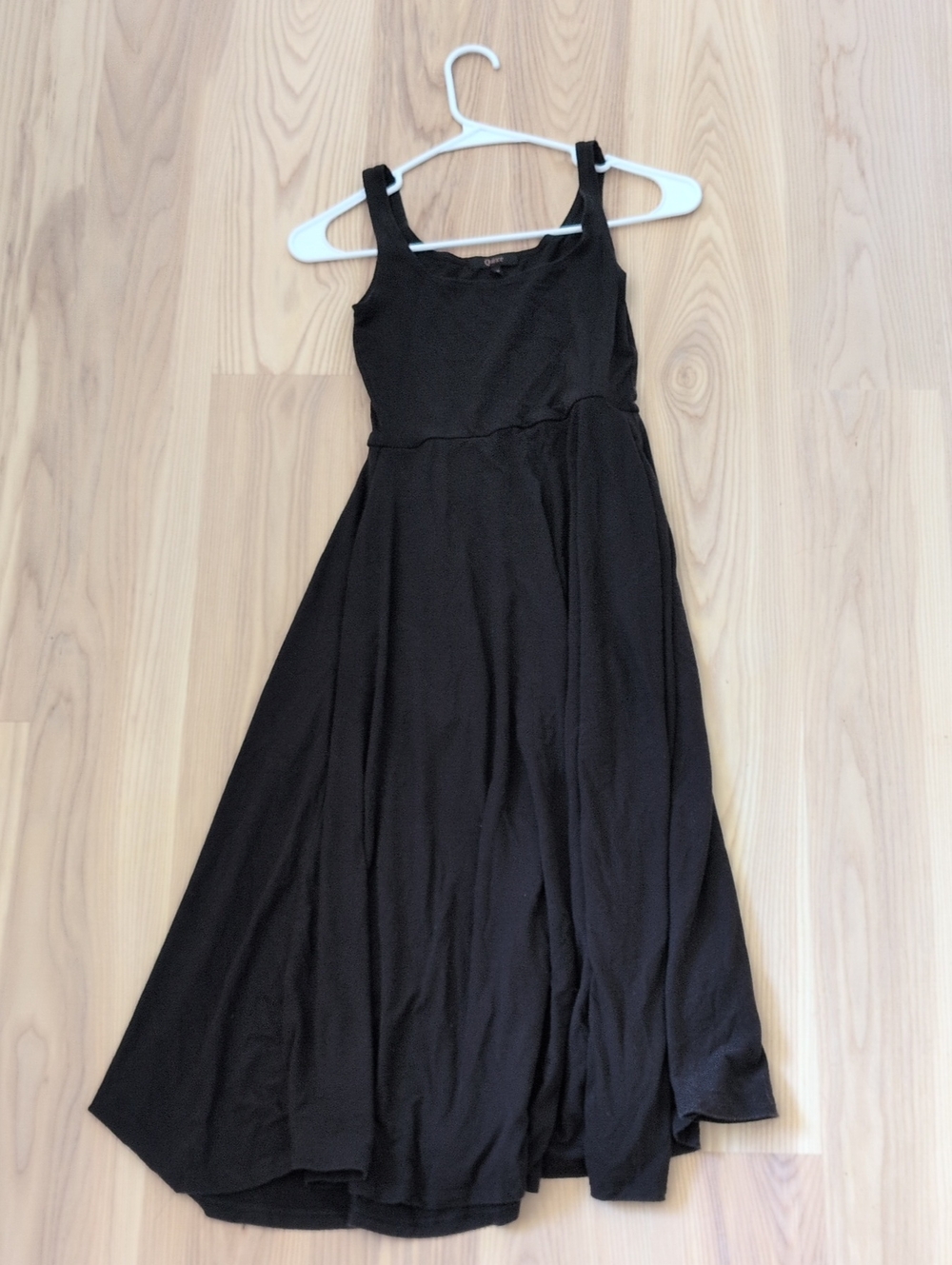 Quince Black Sleeveless Midi Dress
